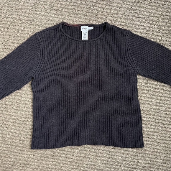 Black Ribbed Sweater - Picture 1 of 3